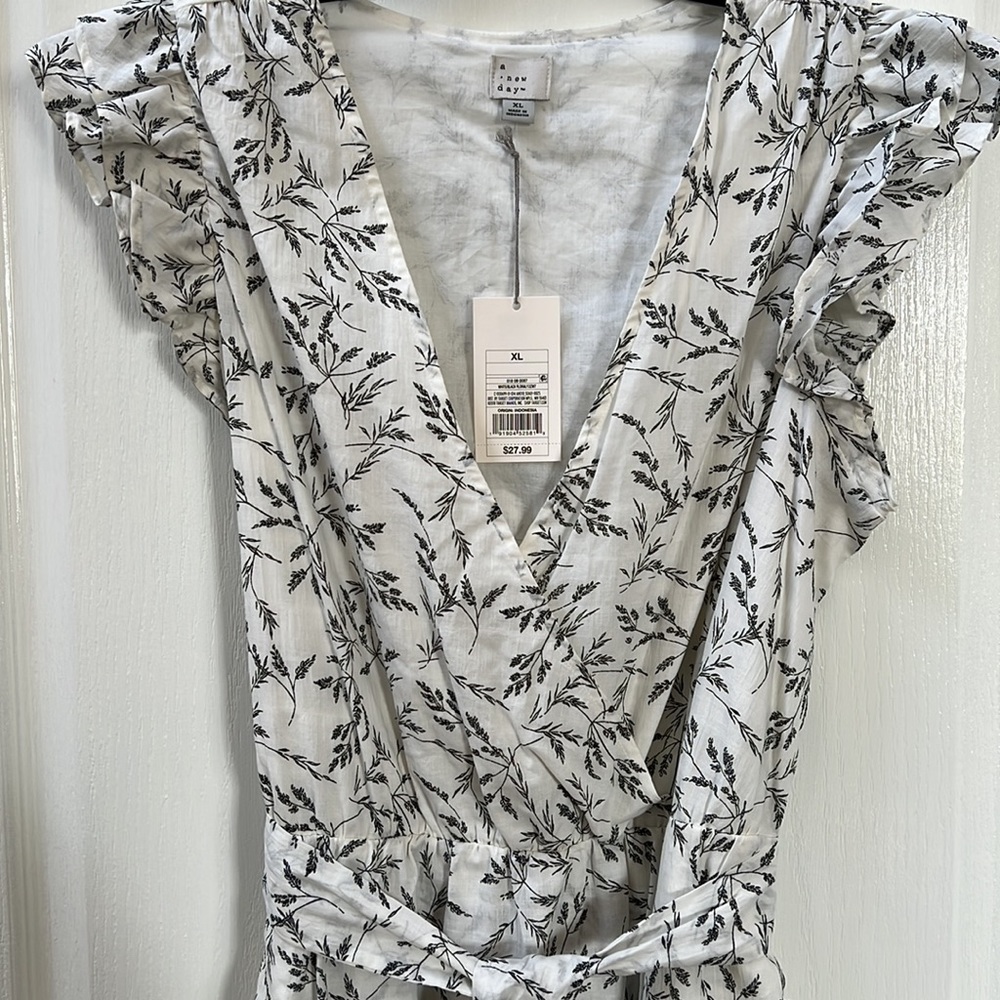 A New Day white/black floral midi dress